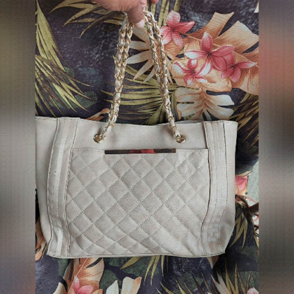 Neutral Almond White Tote Shoulder Bag with Quilted Front Pocket